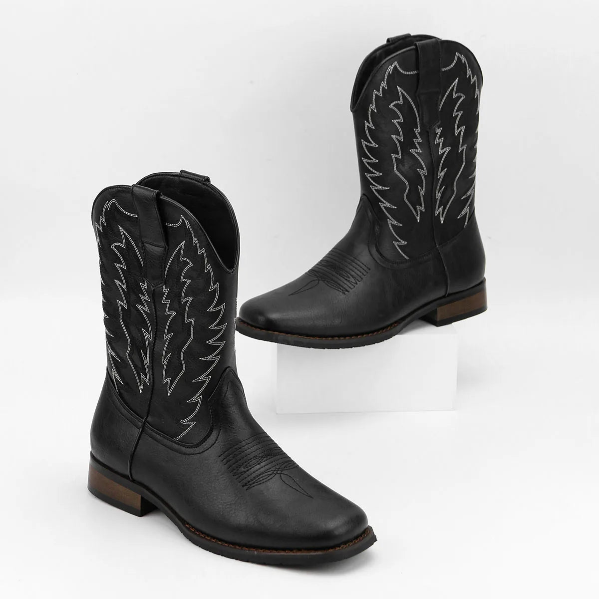 Men's Desert Cowboy Boots With Elegant Phoenix Embroidered