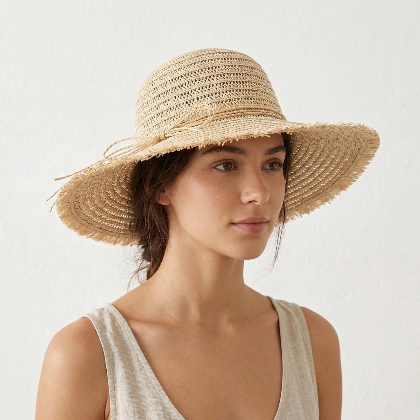 Women’s Wide Brim Straw Sun Hat For Summer Beach Wear