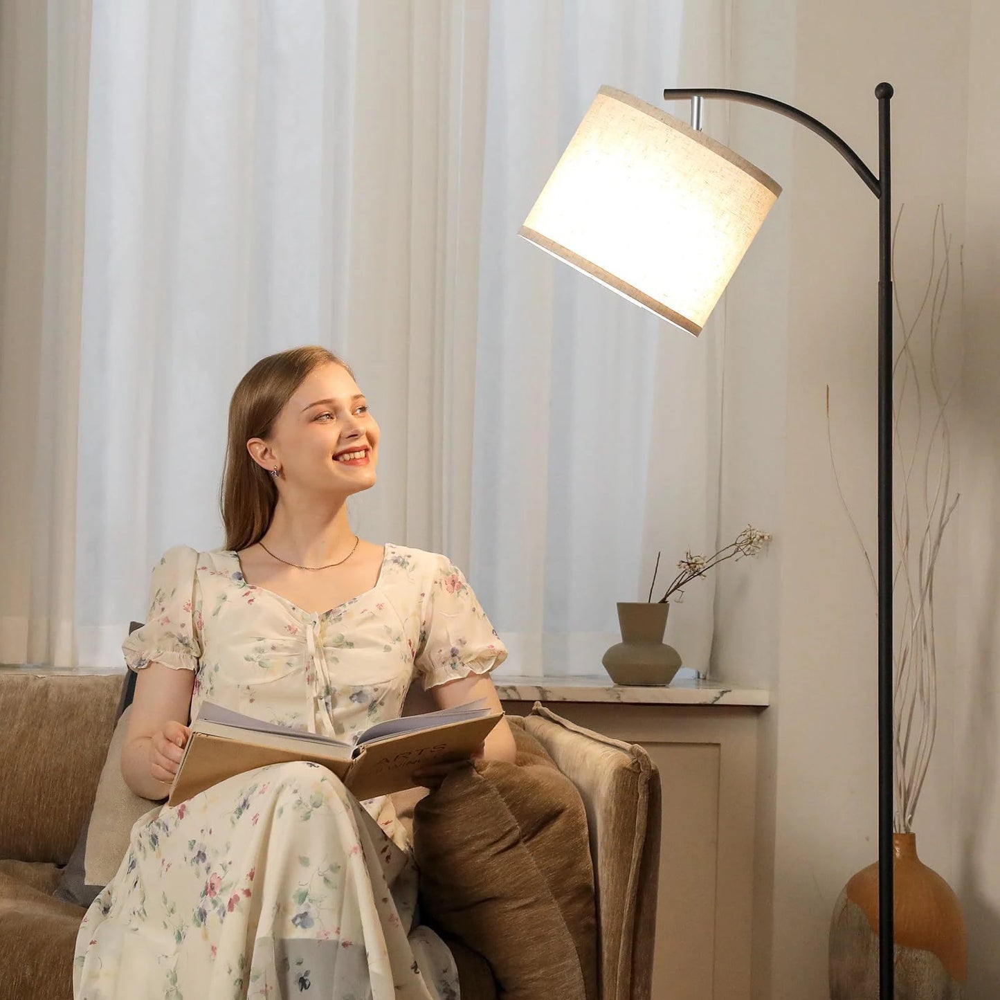WADBTY LED Floor Lamp With Curved Shade For Living Rooms
