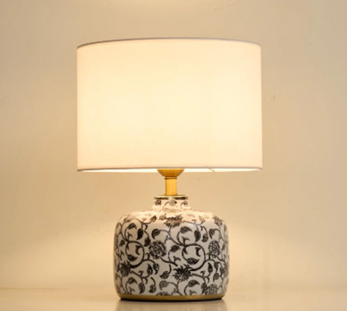 Winfordo Wabi Sabi Ceramic Table Lamp for Living Room Decor