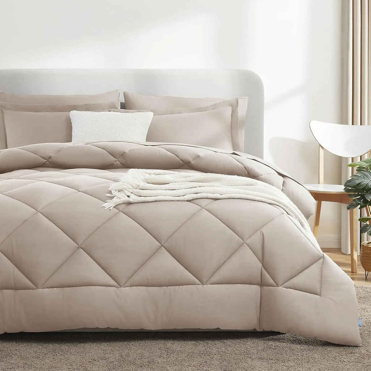 Luxury Bamboo Fiber 460 Gr Down Alternative Comforter Set