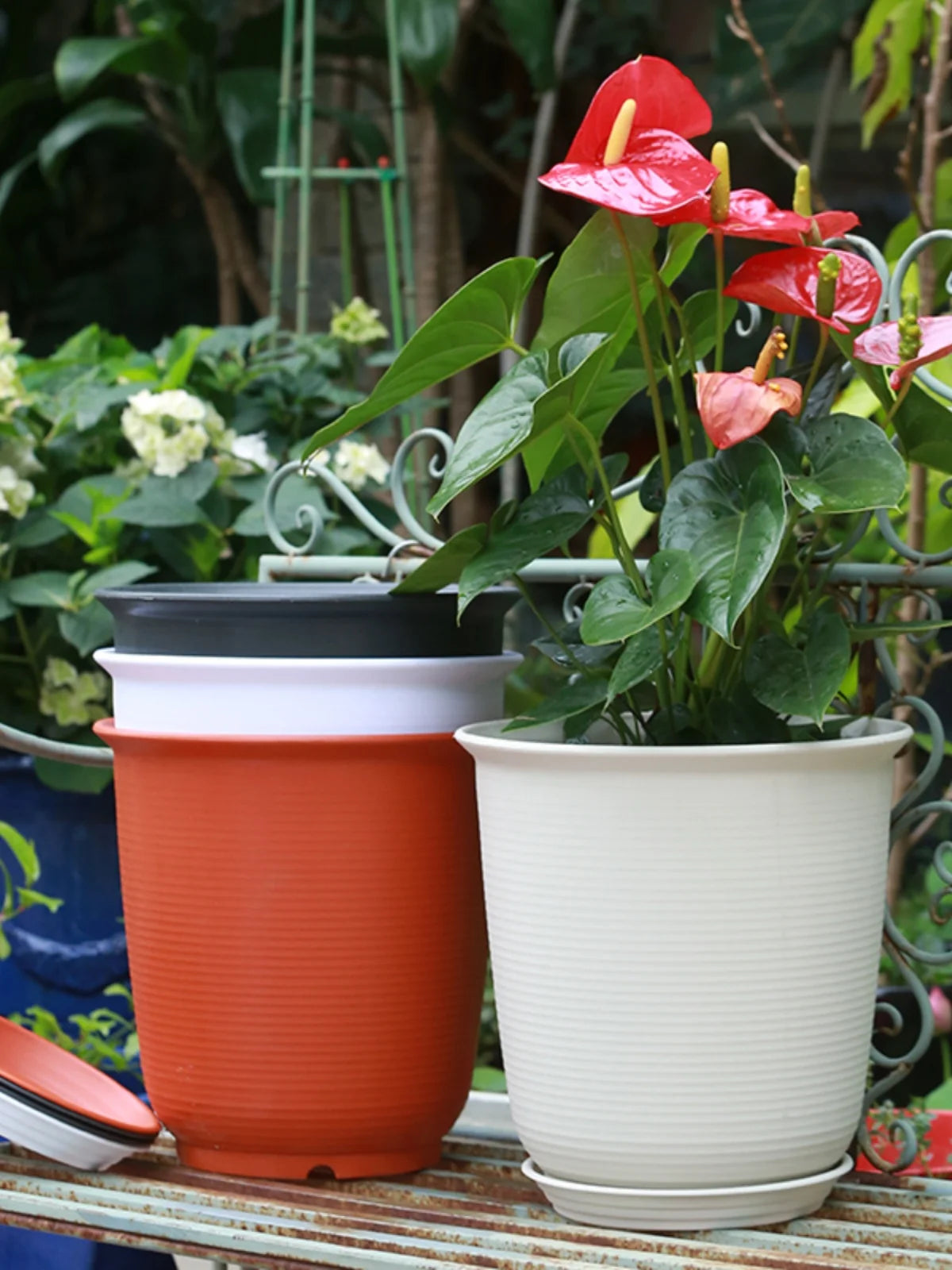 Eco-friendly Resin Nordic Style Plastic Flower Pots Large Size Succulent Plant Pots Indoor Outdoor Courtyard Simulation Ceramic