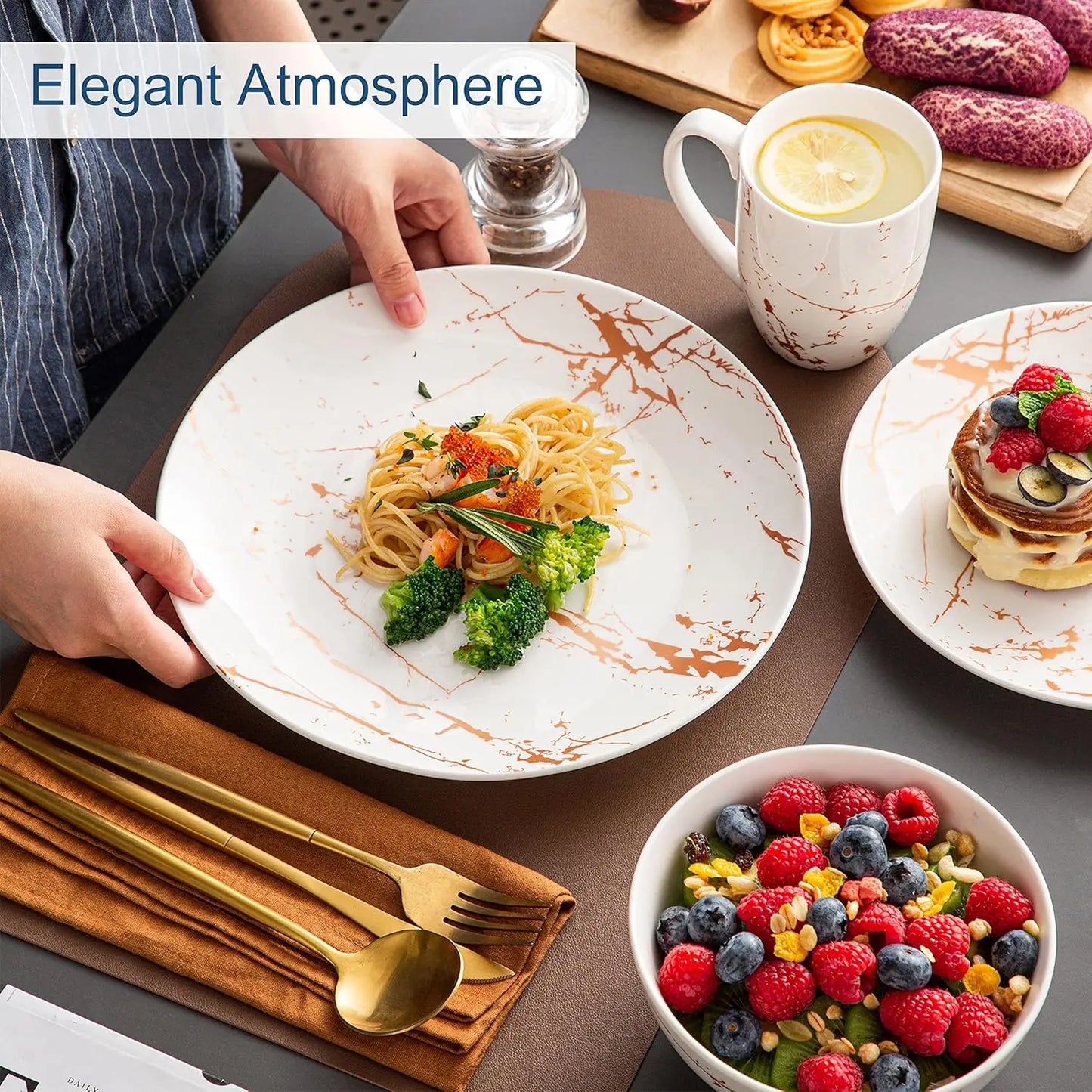 LIEI Porcelain Dinnerware Set 16 Piece Plates Bowls Mugs